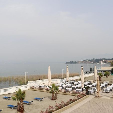 Hotel Villa Trieste Sirmione Eksteriør billede