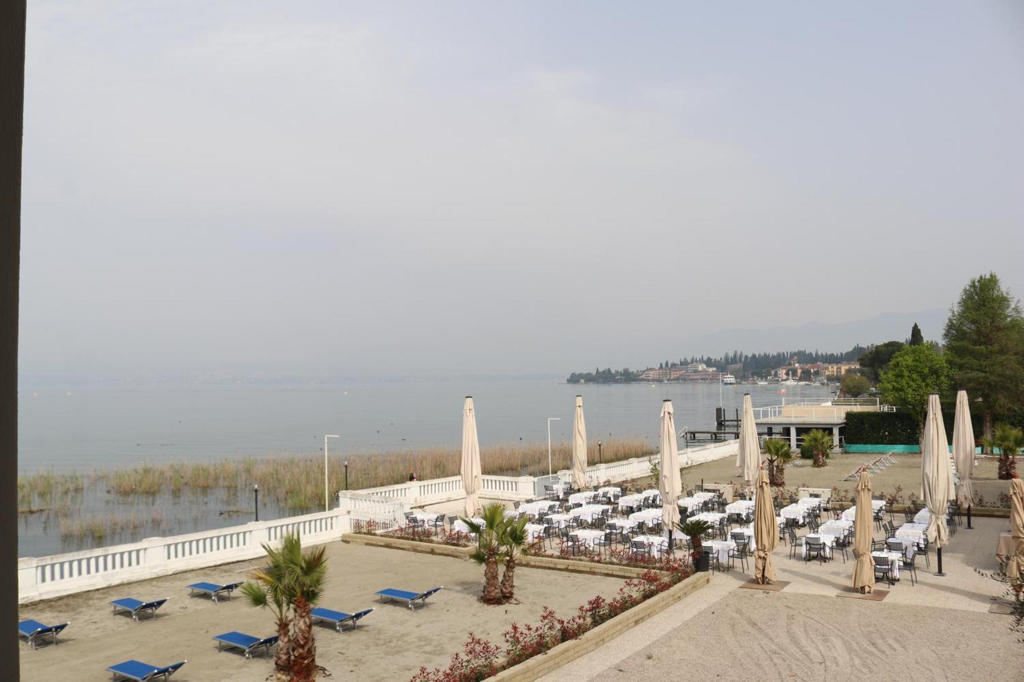 Hotel Villa Trieste Sirmione Eksteriør billede