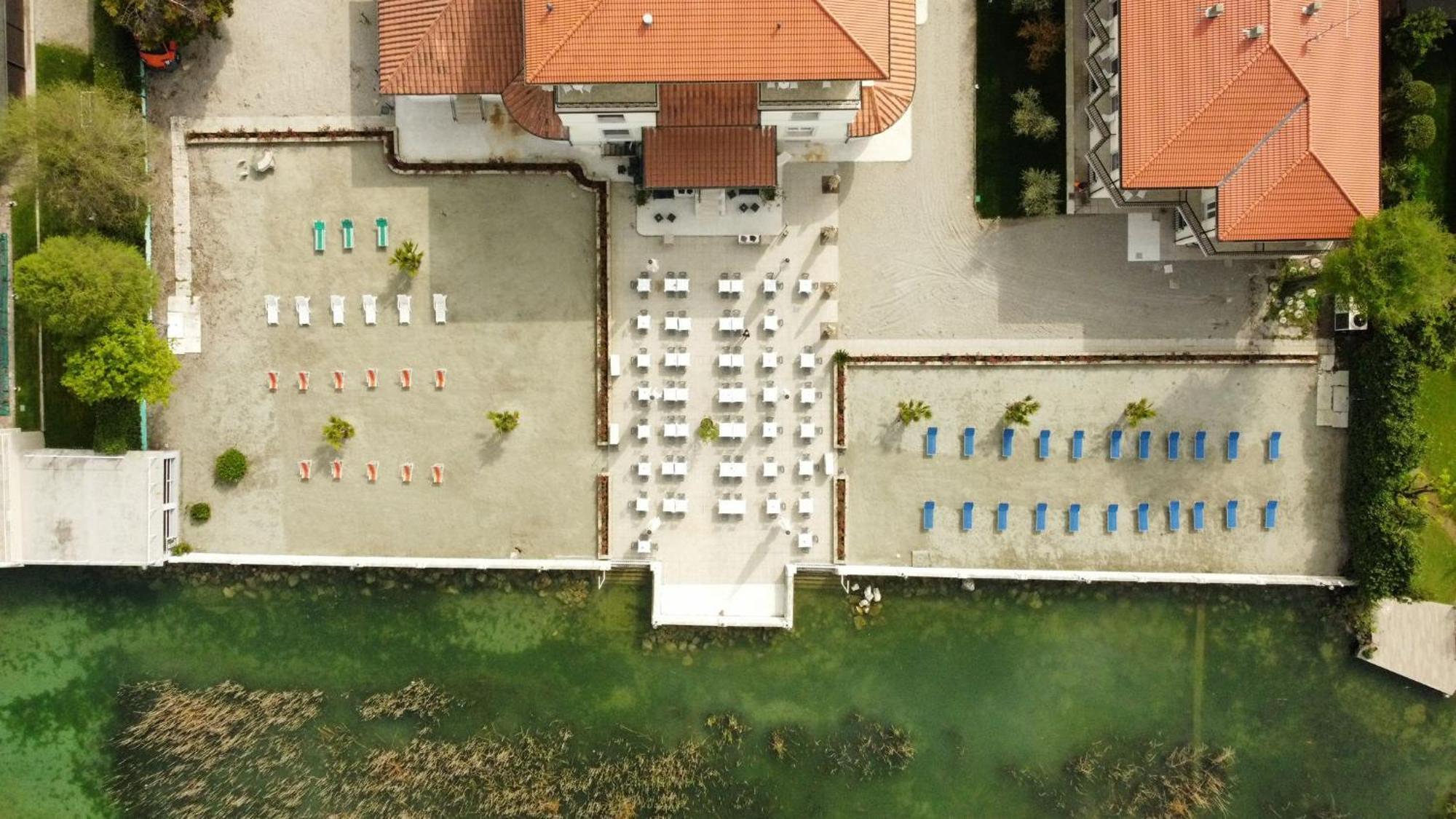 Hotel Villa Trieste Sirmione Eksteriør billede