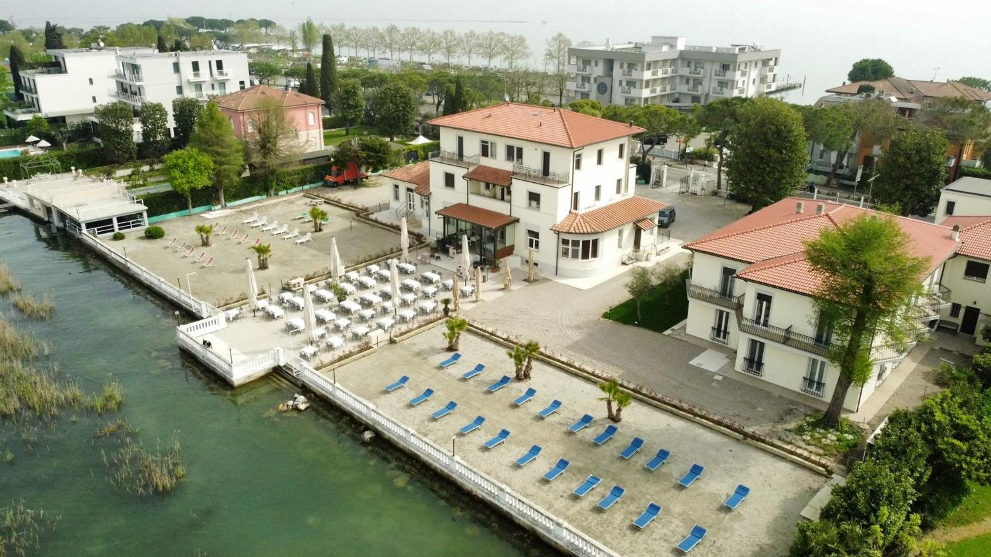 Hotel Villa Trieste Sirmione Eksteriør billede