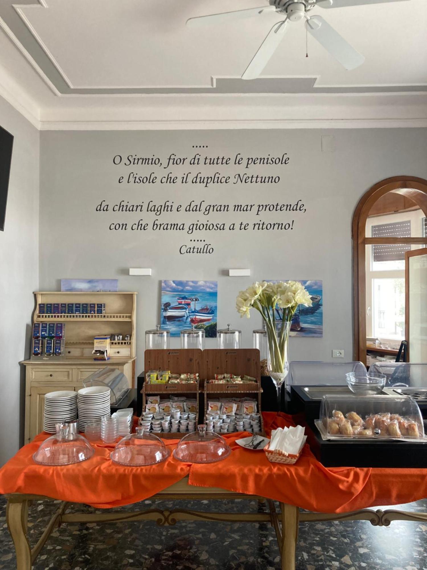Hotel Villa Trieste Sirmione Eksteriør billede