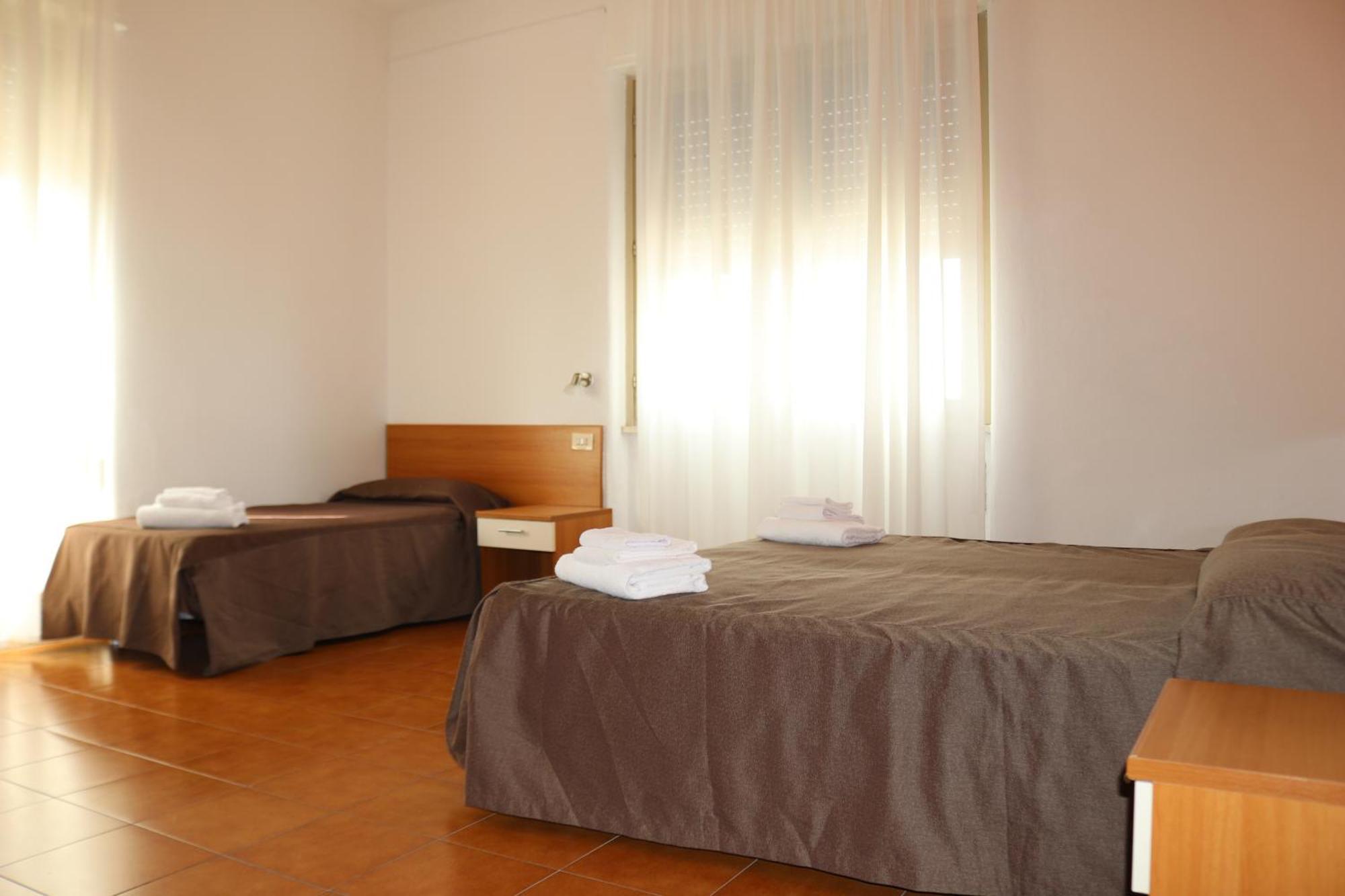 Hotel Villa Trieste Sirmione Eksteriør billede